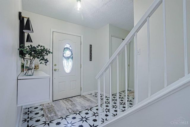 1732 Fullerton Drive, Springfield Twp., OH 45240
