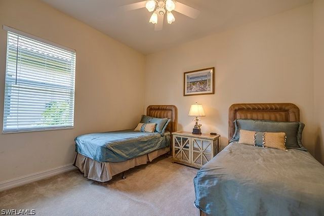 6101 Dogleg DR, Naples, FL 34113