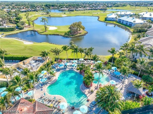 6101 Dogleg DR, Naples, FL 34113