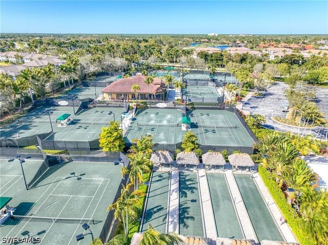 6101 Dogleg DR, Naples, FL 34113