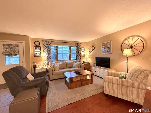 621 Wynne Road, Winchester, CT 06098