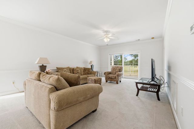 4870 Luster Leaf Cir Apt 201, Myrtle Beach, SC 29577