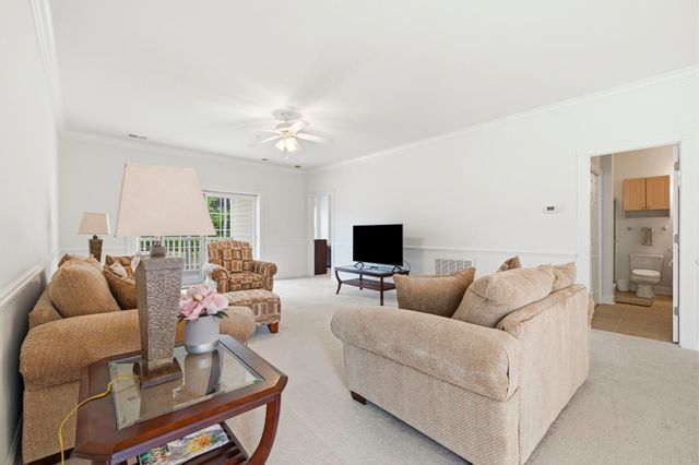 4870 Luster Leaf Cir Apt 201, Myrtle Beach, SC 29577