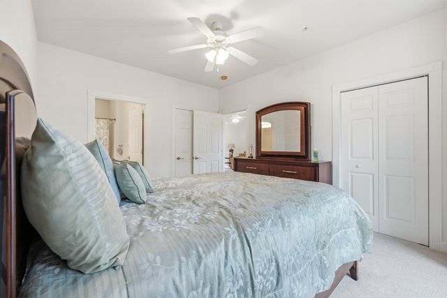 4870 Luster Leaf Cir Apt 201, Myrtle Beach, SC 29577