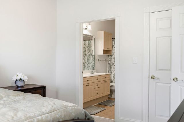 4870 Luster Leaf Cir Apt 201, Myrtle Beach, SC 29577