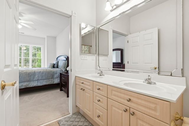 4870 Luster Leaf Cir Apt 201, Myrtle Beach, SC 29577