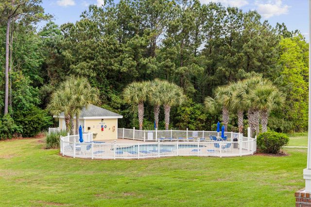 4870 Luster Leaf Cir Apt 201, Myrtle Beach, SC 29577