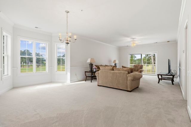 4870 Luster Leaf Cir Apt 201, Myrtle Beach, SC 29577