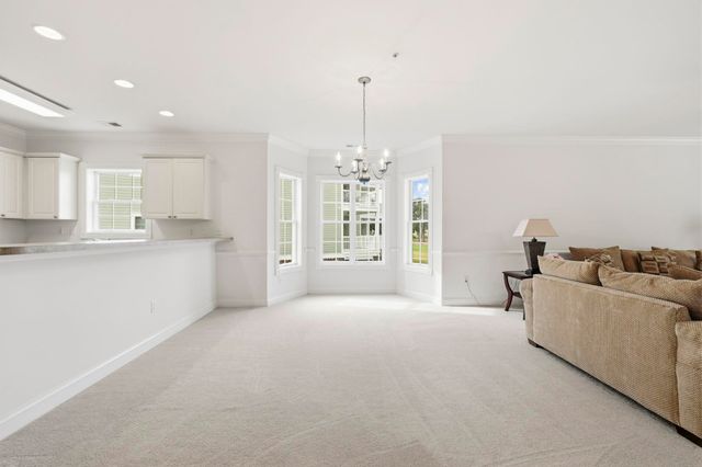 4870 Luster Leaf Cir Apt 201, Myrtle Beach, SC 29577