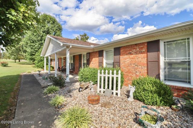 148 Hillcreek Rd, Shepherdsville, KY 40165