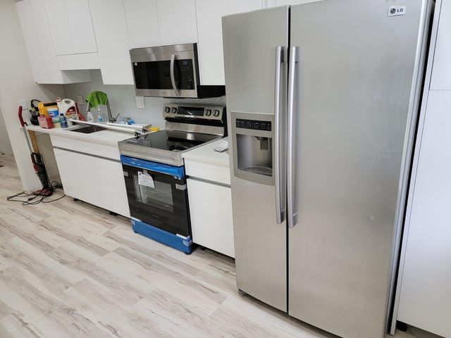 2733 Zorno Way, Delray Beach, FL 33445