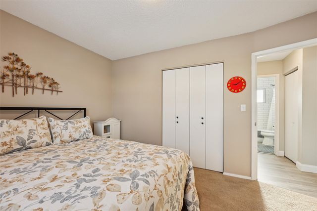 712 Garnet Drive, Ames, IA 50010