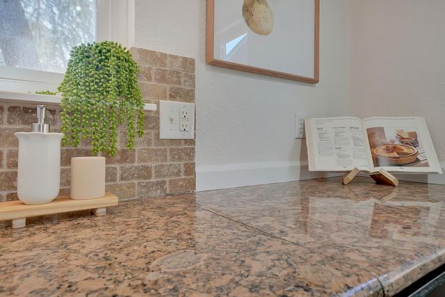 513 Perry St, Jackson, CA 95642