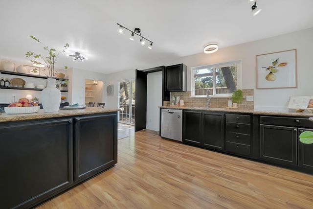 513 Perry St, Jackson, CA 95642