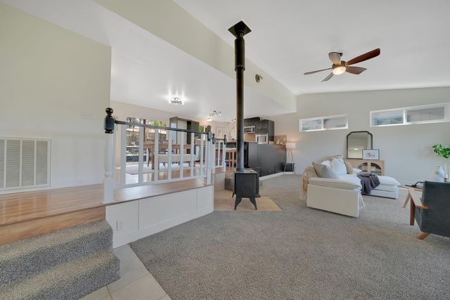 513 Perry St, Jackson, CA 95642