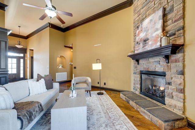 1019 Berkshire Blvd, Mount Juliet, TN 37122