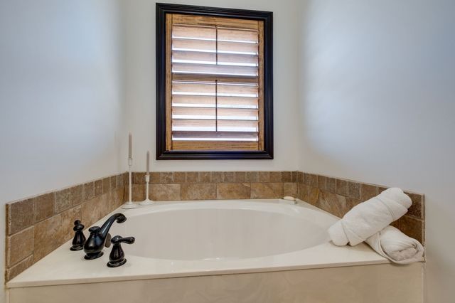 1019 Berkshire Blvd, Mount Juliet, TN 37122