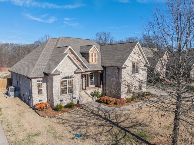 1019 Berkshire Blvd, Mount Juliet, TN 37122
