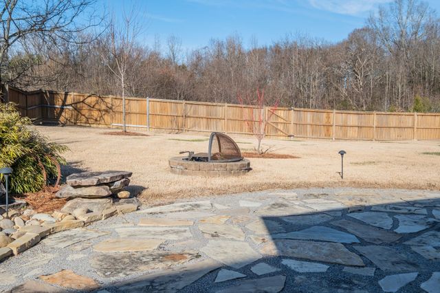 1019 Berkshire Blvd, Mount Juliet, TN 37122