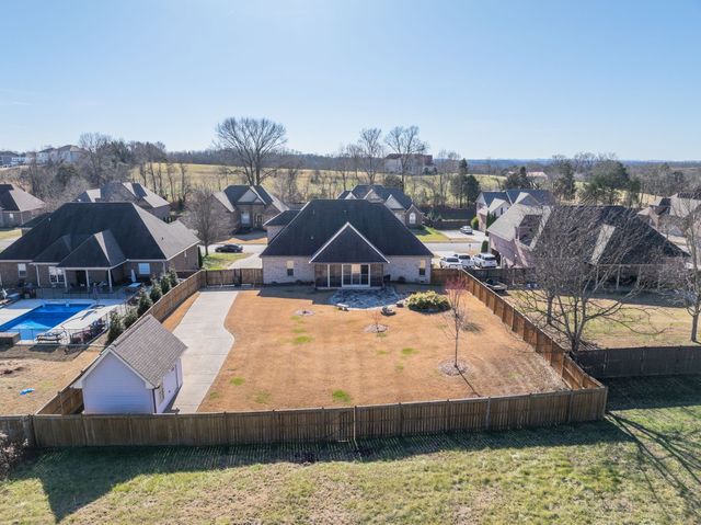 1019 Berkshire Blvd, Mount Juliet, TN 37122