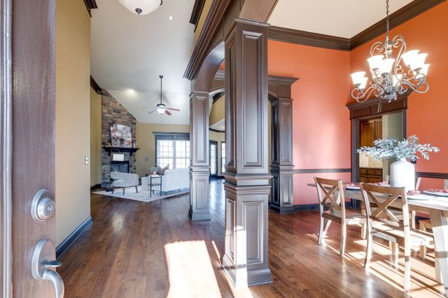 1019 Berkshire Blvd, Mount Juliet, TN 37122