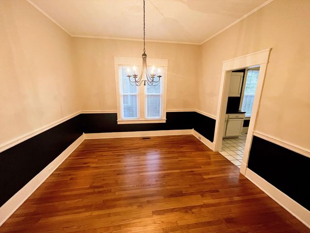 104 S Walnut Street, Wilmore, KY 40390