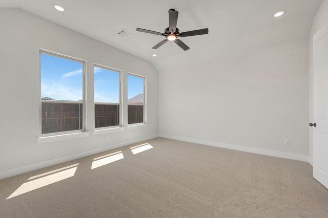 1732 Nesting Robin Lane, Denton, TX 76249