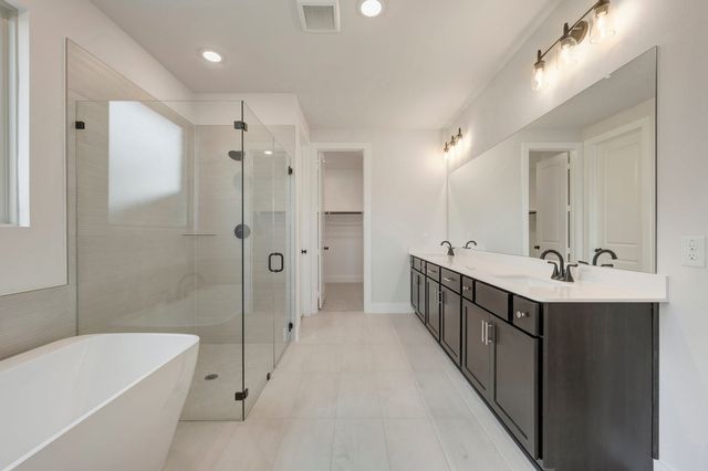 1732 Nesting Robin Lane, Denton, TX 76249