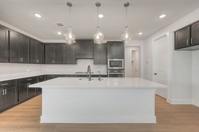 1732 Nesting Robin Lane, Denton, TX 76249