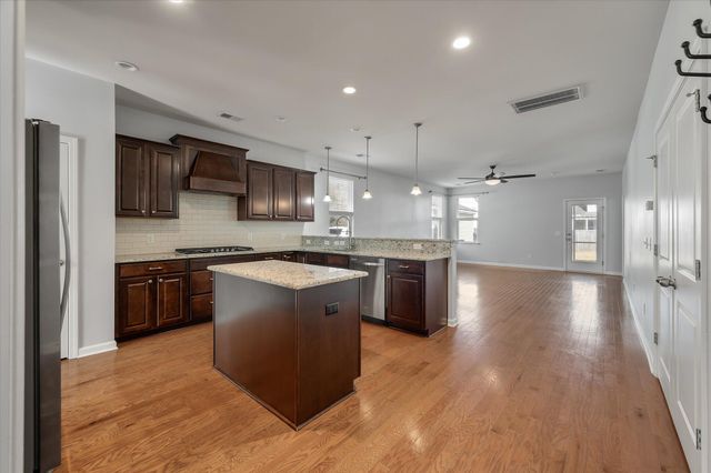 2902 Rutherford Way, Charleston, SC 29414