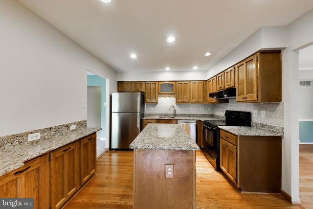 9460 SINGLE BIRD LN, Columbia, MD 21046