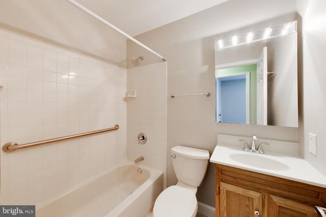 9460 SINGLE BIRD LN, Columbia, MD 21046