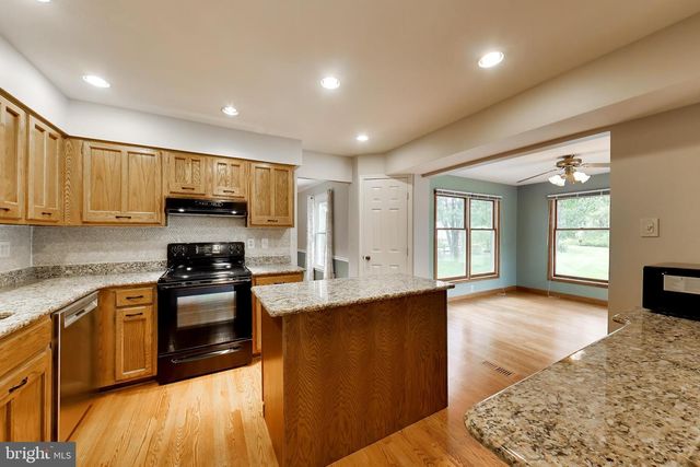 9460 SINGLE BIRD LN, Columbia, MD 21046