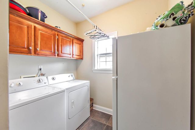 300 Ravensaide Drive, Houma, LA 70360