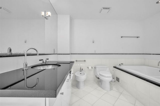 520 West Avenue 803, Miami Beach, FL 33139
