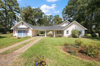 228 W Porter Street, Ridgeland, MS 39157