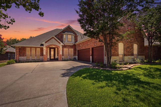 6333 Southern Hills Drive, Fort Worth, TX 76132