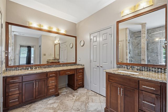 6333 Southern Hills Drive, Fort Worth, TX 76132