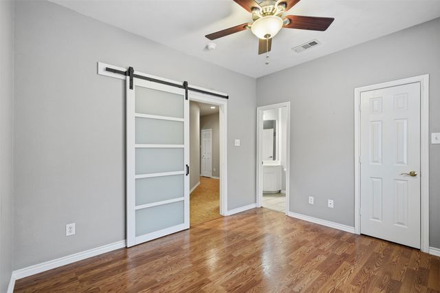6333 Southern Hills Drive, Fort Worth, TX 76132