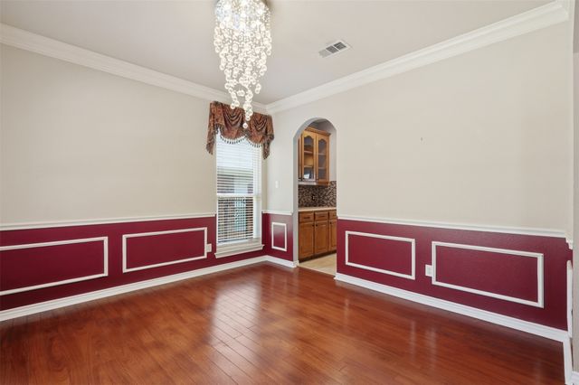 6333 Southern Hills Drive, Fort Worth, TX 76132