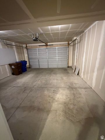 2736 E KISTLER ALY, Eagle Mountain, UT 84005