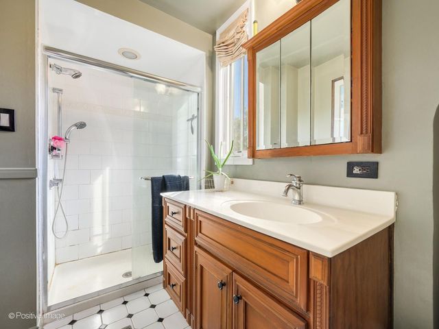 2620 Gordon Drive, Flossmoor, IL 60422