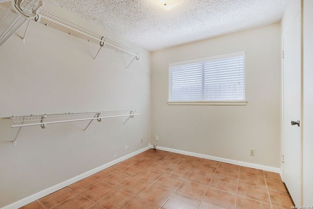 4314 Red Cap, San Antonio, TX 78222