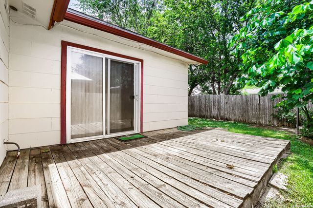 4314 Red Cap, San Antonio, TX 78222