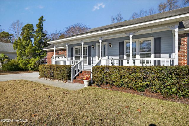 6601 Strawfield Drive, Wilmington, NC 28405