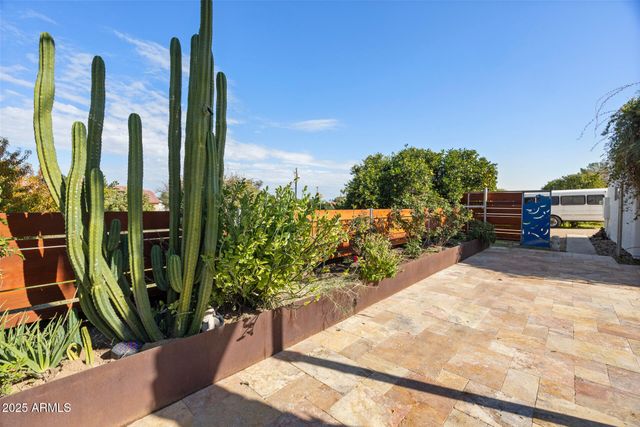 17525 E REGAL Drive, Queen Creek, AZ 85142