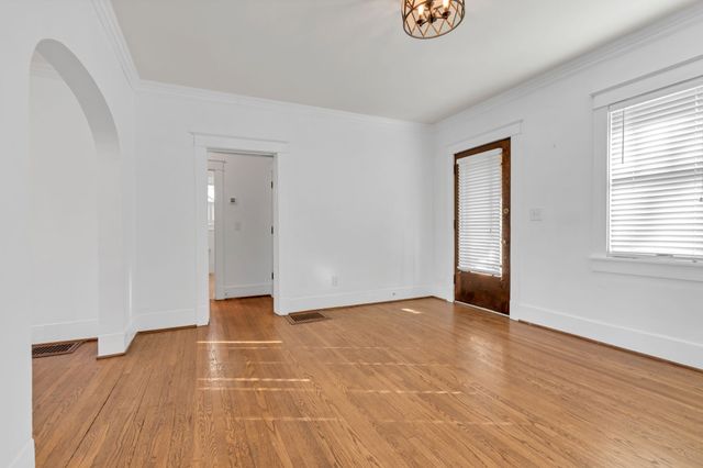 2808 Belcourt Ave, Nashville, TN 37212