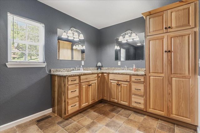 251 County Road 67, Riceville, TN 37370