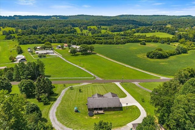 251 County Road 67, Riceville, TN 37370