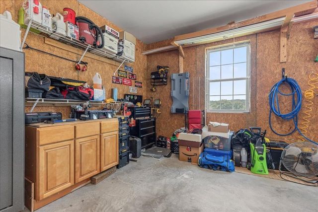 251 County Road 67, Riceville, TN 37370